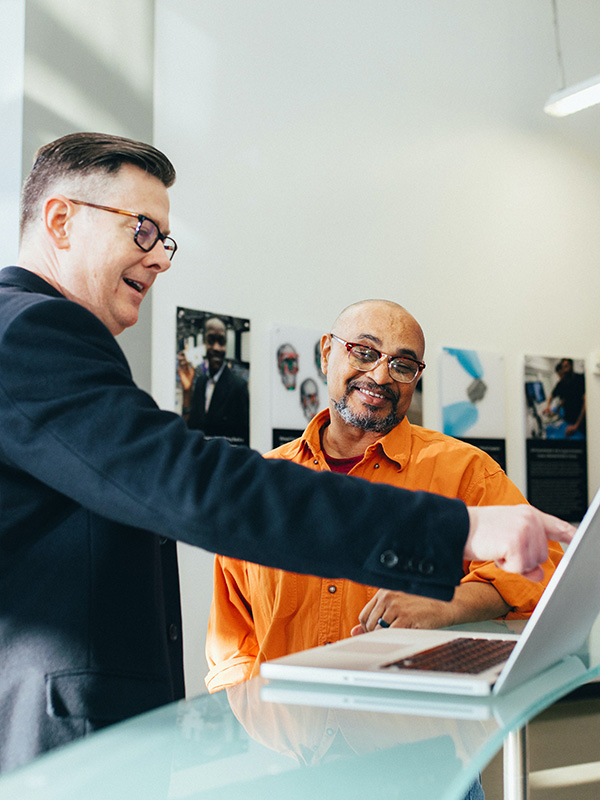 pexels-linkedin-sales-navigator-2182981